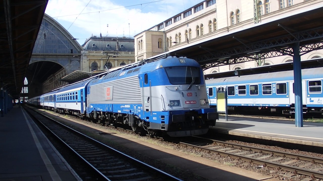 A train to Praha