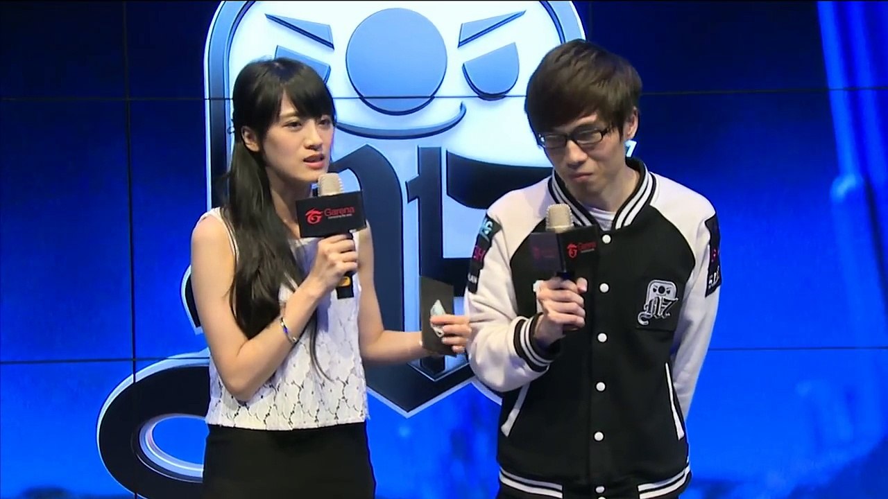 M17 VS WS 潔西賽後訪問Apex，國人搞笑開嘴XD 超好笑XD，隊友終於醒了XD，主持人Jessi 潔西，LMS夏季賽 W3D1