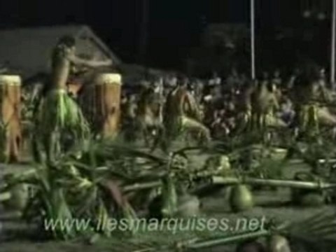 danses de ua pou-2- ILES MARQUISES 2003
