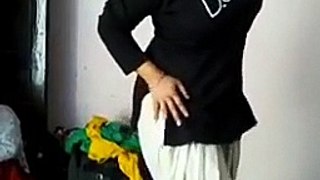 Girl hot dance in room ,aag lag ri pani ne,new haryanvi song/ girl hot and sexy dance in the room