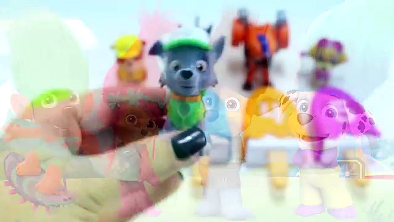 Bulle la famille doigt guppys garderie patrouille patte en jouant rimes chansons Bowling trolls epis