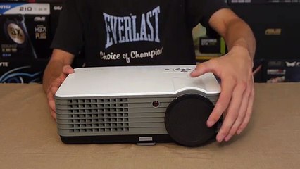 iPon Unboxing: OVERMAX MULTIPIC 3.1 PROJEKTOR