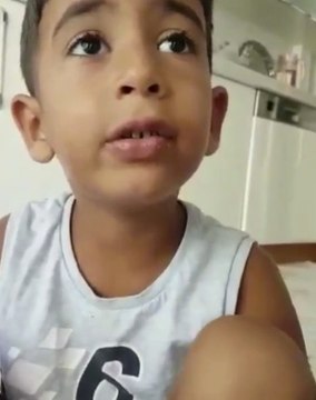 Küçük Mandıra Filozofunun Haklı İsyanı: Yeter Artık Anne, Herkesi Rahat Bırak!