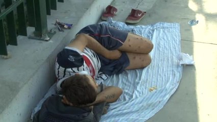 Sokakta Yaşayan Gençten Yürek Burkan Sözler: Çürümeye Başladım