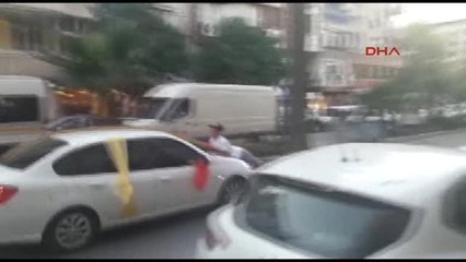 Manisa Düğün Bahşişi İçin Canlarını Tehlikeye Atıyorlar