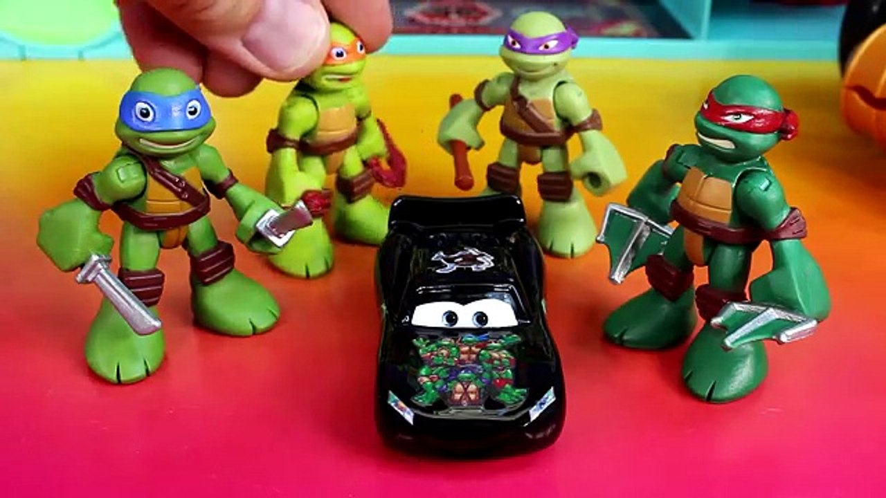 Disney Pixar Cars Lightning McQueen & Teenage Mutant Ninja Turtles TMNT Battle Grundy Imag