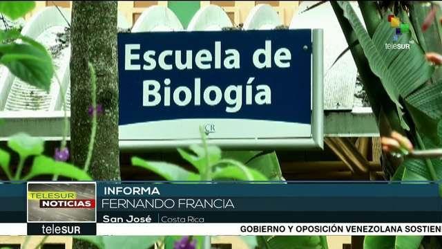 Universitarios marchan contra presupuesto para educación en Costa Rica