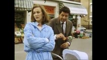 Bus Stop - Special Scene - Classic Mr Bean