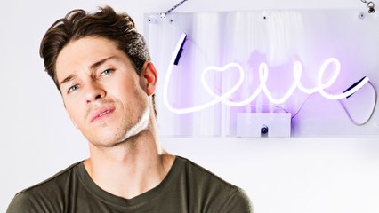 Full Celebs Go Dating Season 2 Episode 10 Streaming onine free video HD