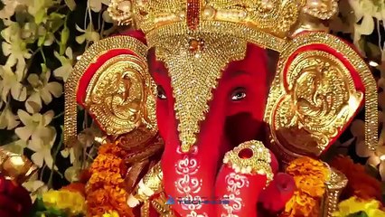 Sonu Sood Celebrates Ganesh Chaturthi 2017 At His Home