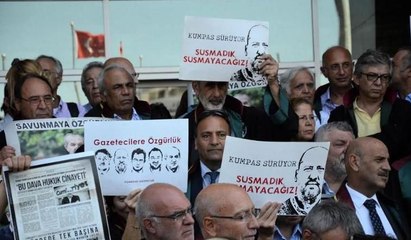 Barış Yarkadaş: Ya Reza Zarrab’ın ya Cumhuriyet’in yanındasınız