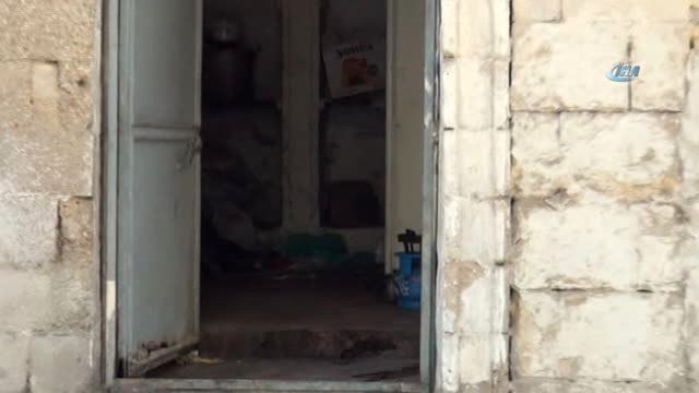 Yalnız Yaşayan 90 Yaşındaki Adamın Öldüğü Yapılan Koku İhbarıyla Ortaya Çıktı