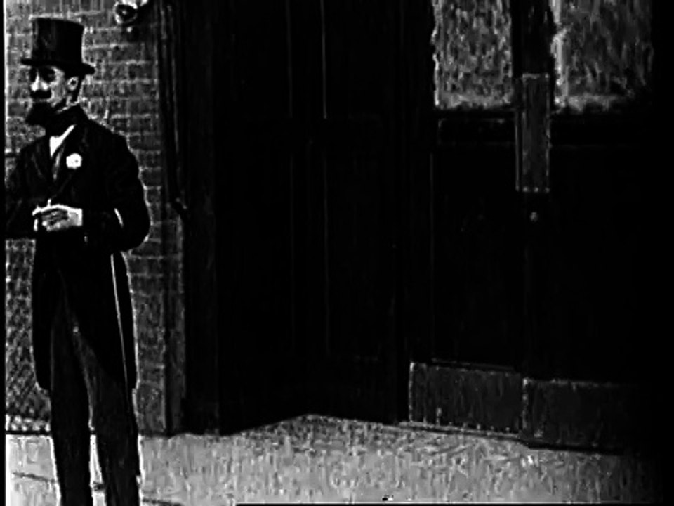 A Night Out (1915)