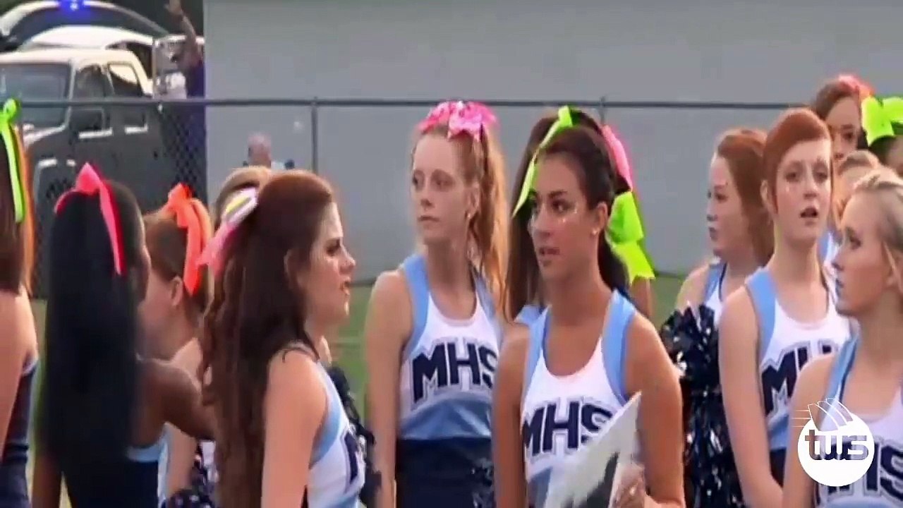 Soldier Surprises His Daughter at Moody Football Game