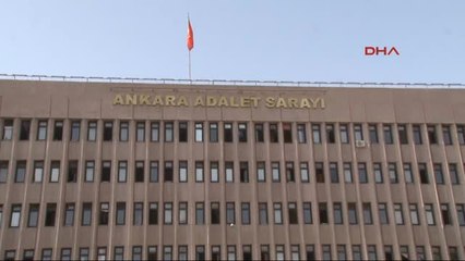 Ankara Adliyesi'nde Polis Müdahalesi; 24 Gözaltı