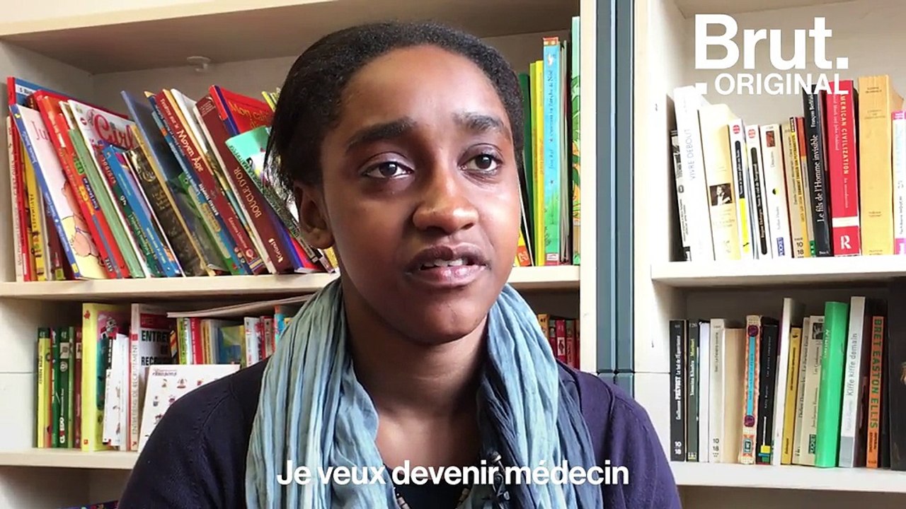 Au centre d’accueil des migrants : "On parle de mon histoire, on parle de leur histoire"