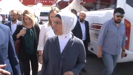 Ak Partili Kavakçı'dan Aysel Tuğluk'un Annesinin Cenazesinde Yaşananlara Tepki