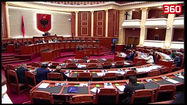 Batutat perlë të Myslim Murrizit për Ramën e qeverinë: Programi si kartelë pacienti, jeni me dritë të kuqe... (360video)