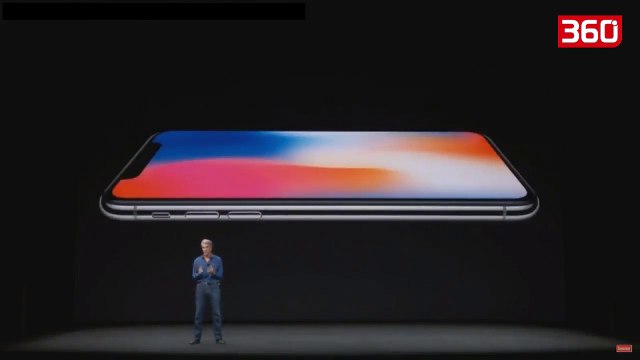 Jo cdo gje shkon sipas planit gjate prezantimit te Iphone X (360video)