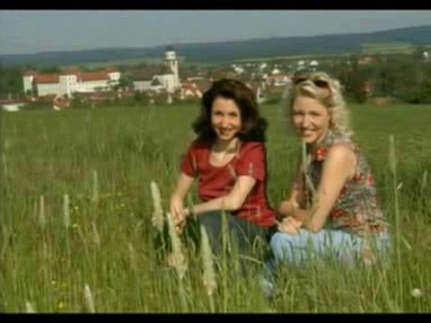 Geschwister Hofmann - Das Geheimnis der Sterne___SLIDE - whit close captions