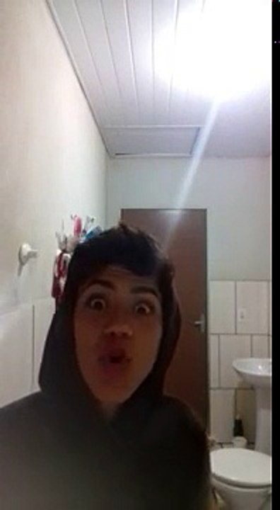 Ce jeune homme pensait qu’appeler son chat pour chasser un rat était une bonne idée