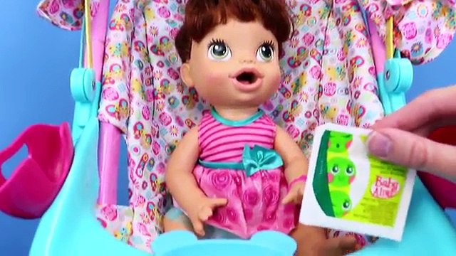 Baby Alive Lucy Outing With Car Seat & Packing Diaper Bag With Toys, Potty & Diapers Disne