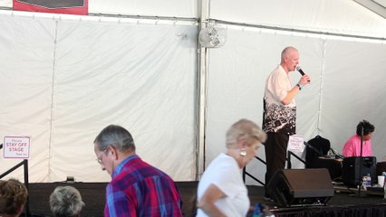 Chris Drummond sings 'Pledging My Love' Elvis Week 2017