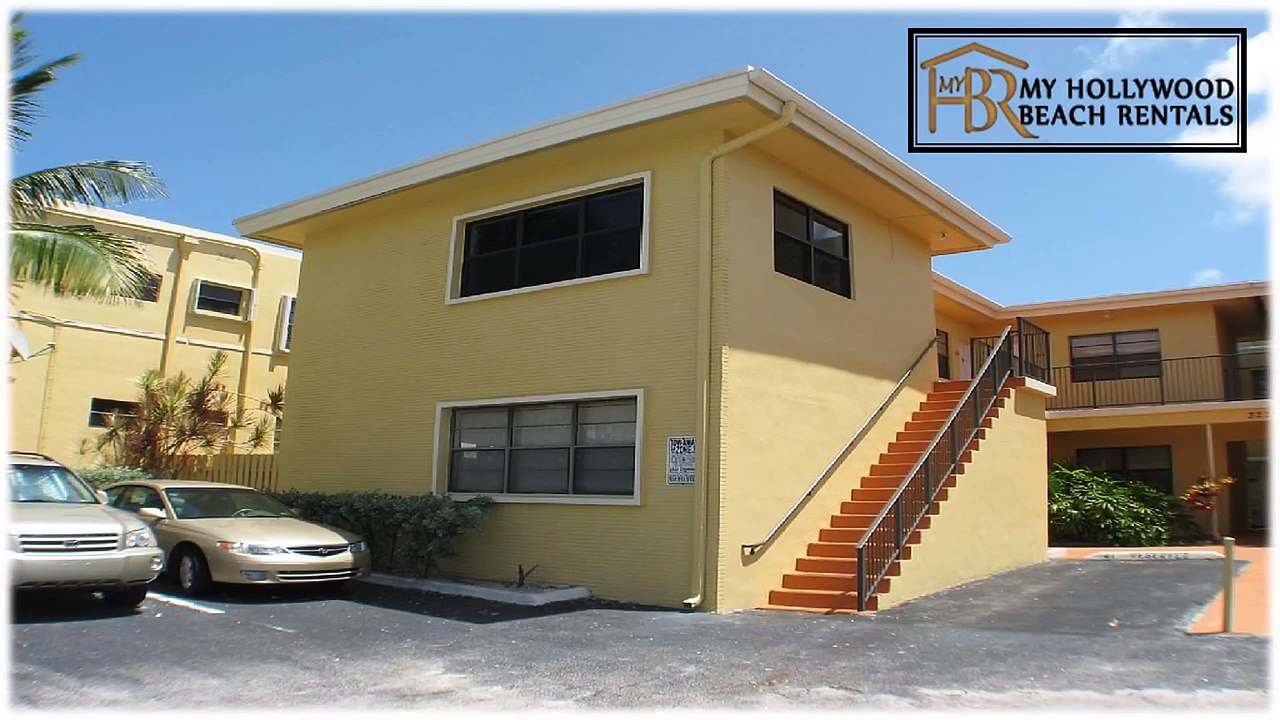 UNIT B207! JUST STEPS FROM THE BOARDWALK AND BEACH IN HOLLYWOOD