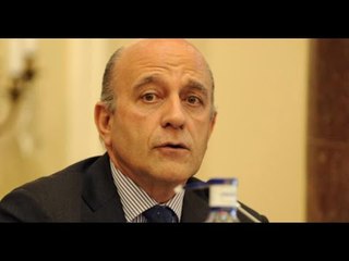 José Antonio Zarzalejos, autor de 'Mañana será tarde'. 27-5-2015