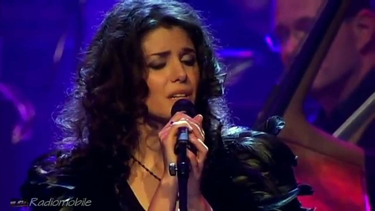 Katie Melua (Live) with the song "The Closest Thing To Crazy" ...