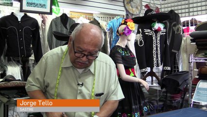 Entrevistamos al sastre guatemalteco vistió de charro a Placido Domingo