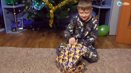 РОЗЫГРЫШ Игорька ДЕЛАЕМ КАКАШКИ ИЗ ПЛАСТИЛИНА Приколы КАКАШКИ PRANK Видео для Детей Tiki Taki