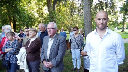 2017 cérémonie en mémoire des enfants juifs, lecture des noms, minute de silence et clôture.