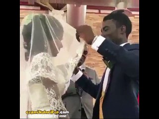 Gelini Görünce O Beybi Beybi Tepkisi Veren Damat