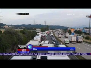 Ribuan Ayam Sebabkan Kecelakaan - NET 12