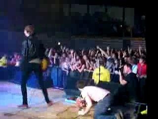 Pigeon Detectives - You Know I Love You (Live @ Skegness)
