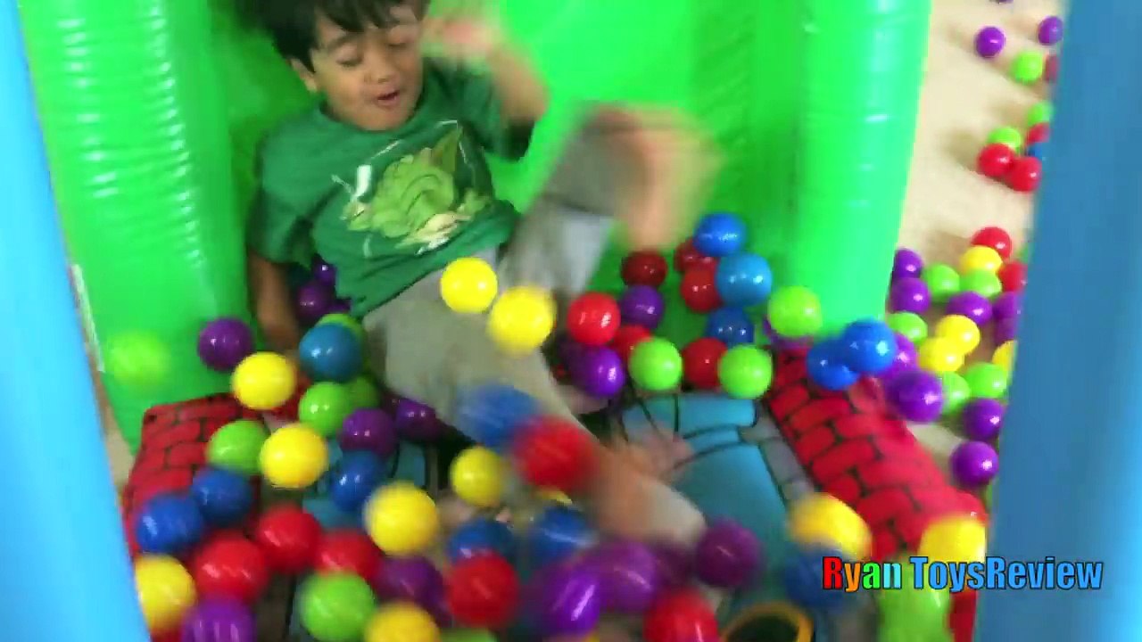 Thomas and Friends GIANT BALL PITS Egg Surprise Toys Hot Wheels Inflatable Toys Kids Video