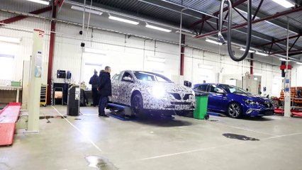 2017 New Renault MEGANE R.S. genesis - Cold weather tests