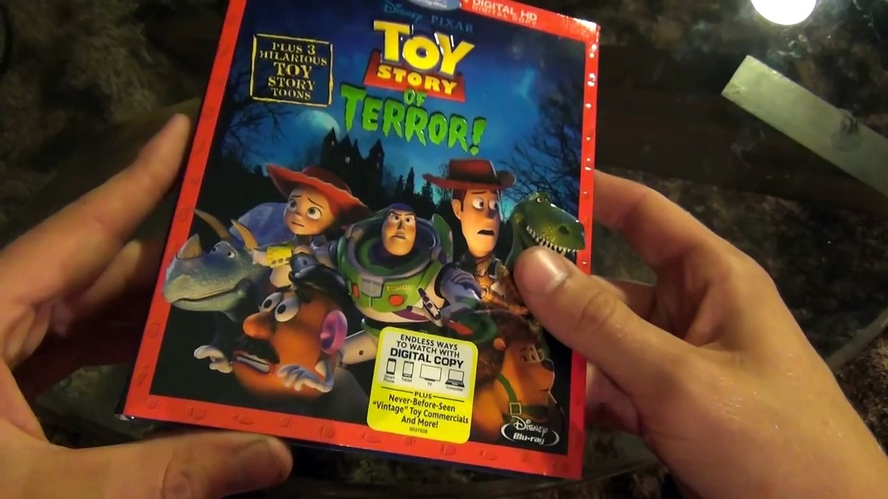 Toy Story of Terror Disney Pixar Blu-Ray Digital Copy Unboxing and Review Woody Buzz Bullseye