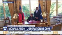 Emmanuel Macron signe la loi de moralisation de la vie politique