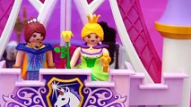 Playmobil Toys - Princess Castle and Swimming Pool With Family Fun Kid-friendly Stories