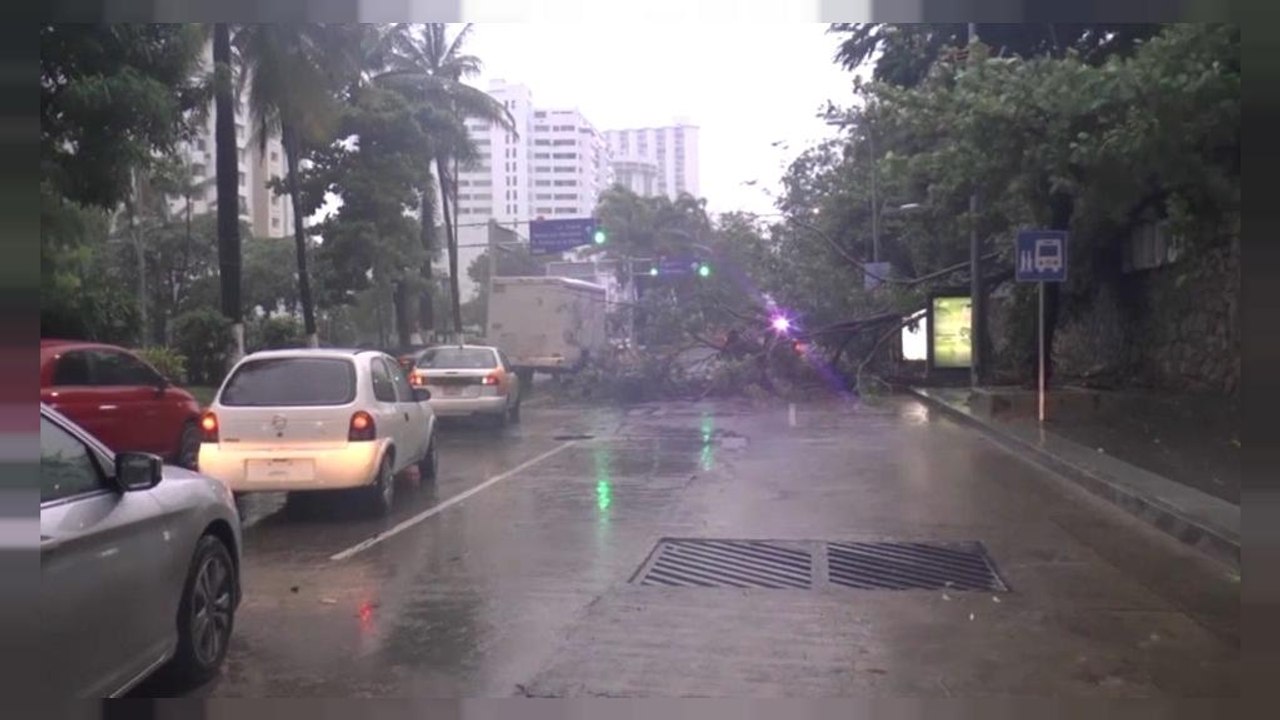 Hurrikan 'Max' bedroht Acapulco