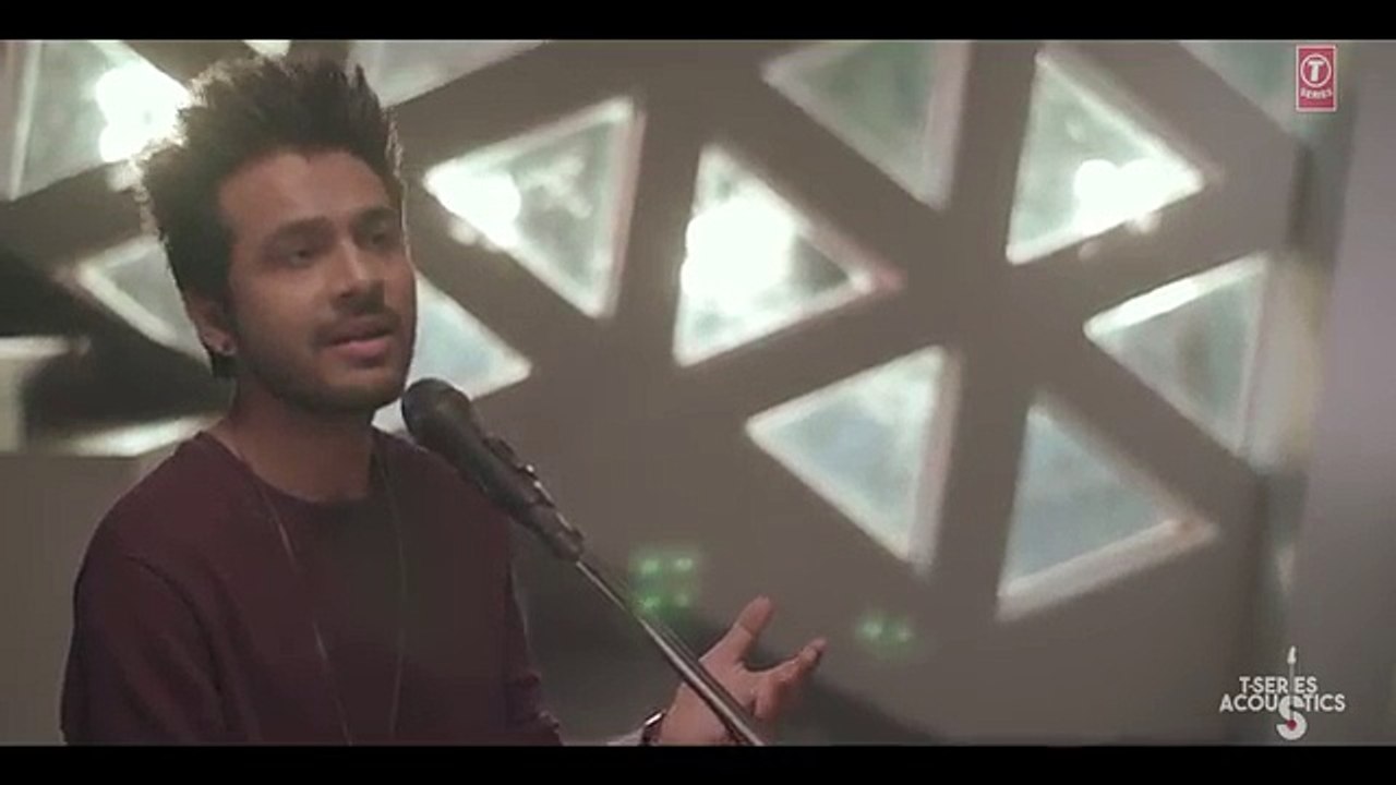 Sawan Aaya Hai Song - Tony Kakkar - Neha Kakkar - TinyJuke.com