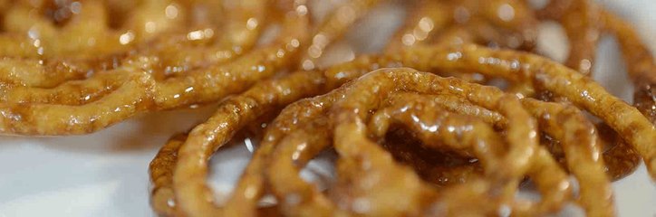 طريقة عمل الزلابية العراقية بخطوات سهلة