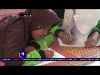 Siswa SD Belajar di Lantai Sekolah - Net 12
