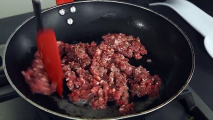 صينية المكرونه باللحم واللبن بالخطوات الكاملة