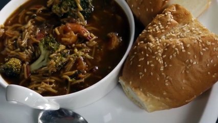 حساء القريدس الاسيوي بالخطوات السهلة