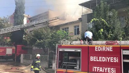 Alevlerin İçinden Çıkan Hurdacı Kardeşlerde Yanıklar Oluştu