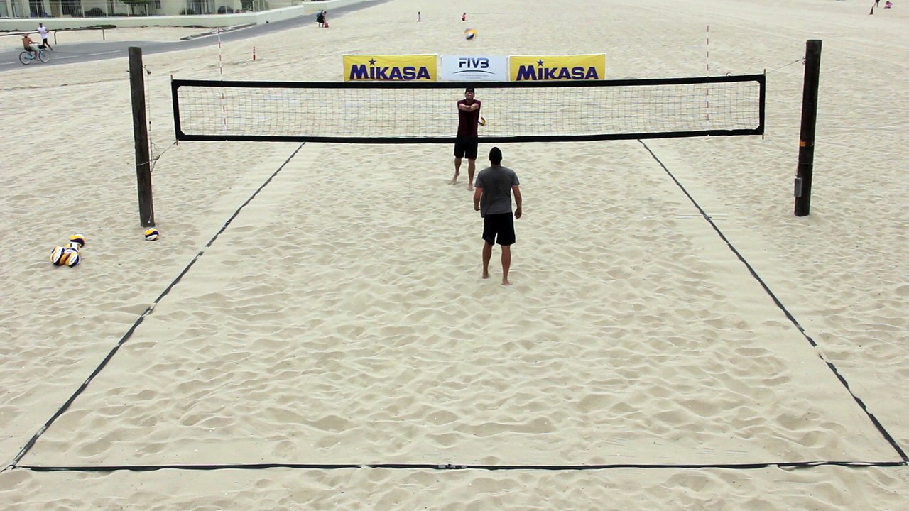 WARM UP DRILLS FIVB_1.9_Pass_means_set_set_means_pass