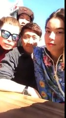 Hà Hồ tiết lộ Trấn Thành bị mất hành lý khi lưu diễn